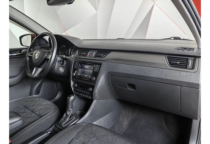 Skoda Rapid 1.6 AT (110 л.с.) Active Оранжевый в АВИЛОН. Слайд №13