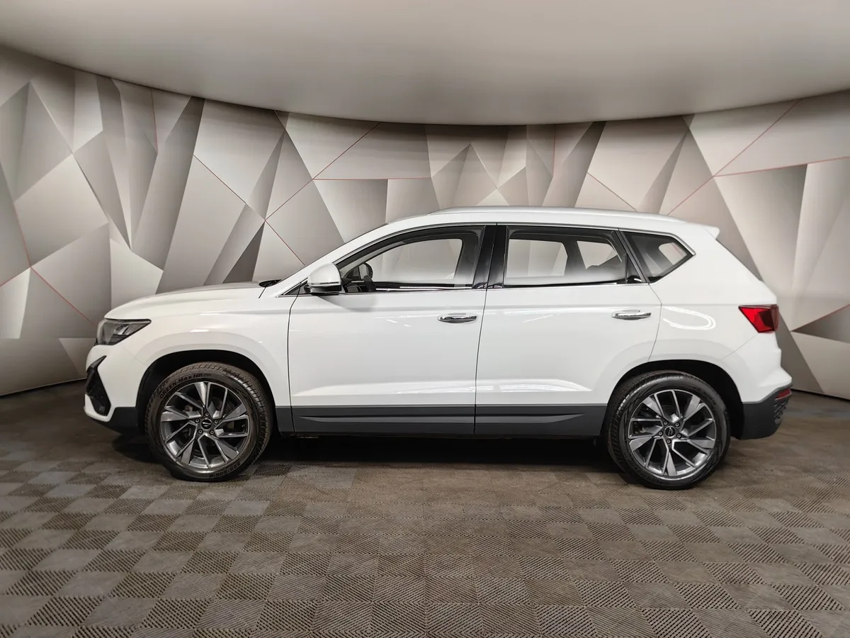 Jetta VS5 1.4 TSI AT (150 л.с.) Glory Белый в АВИЛОН. Слайд №5