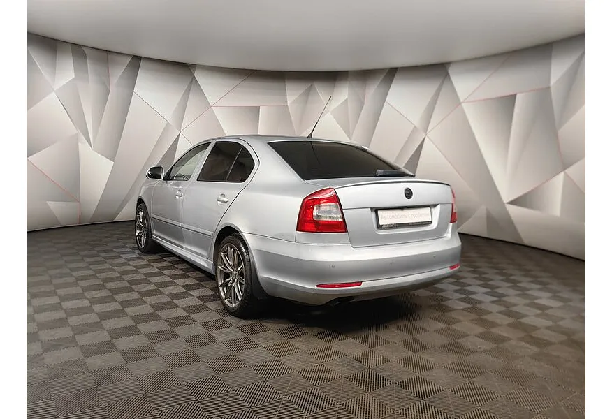 АВИЛОН - Skoda Octavia 1.8 TSI AT (152 л.с.) Серый - slide 6