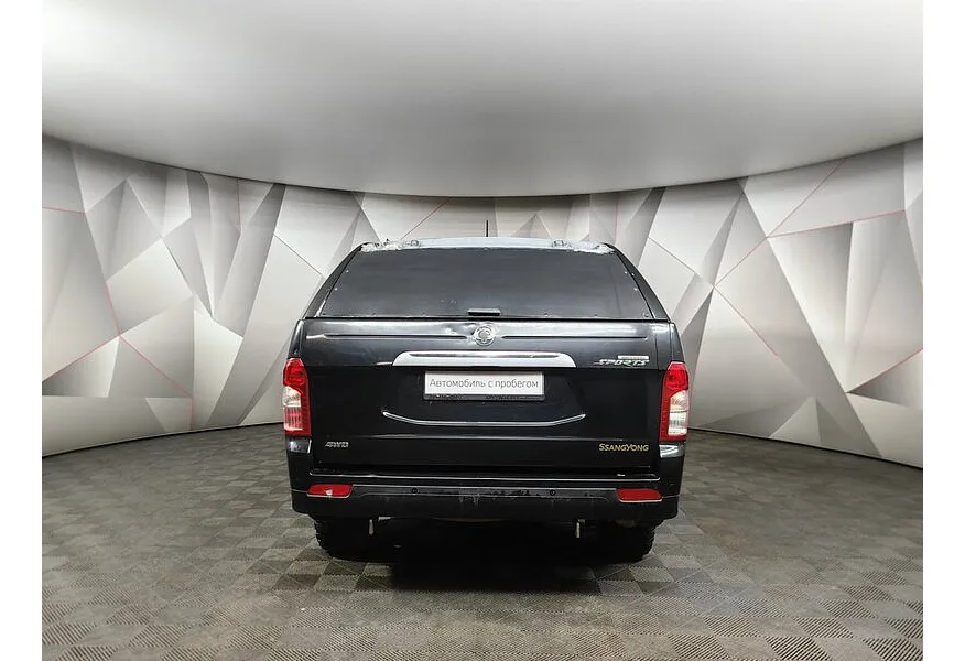 SsangYong Actyon 2.3 MT 4WD (150 л.с.) Elegance Черный в АВИЛОН. Слайд №8