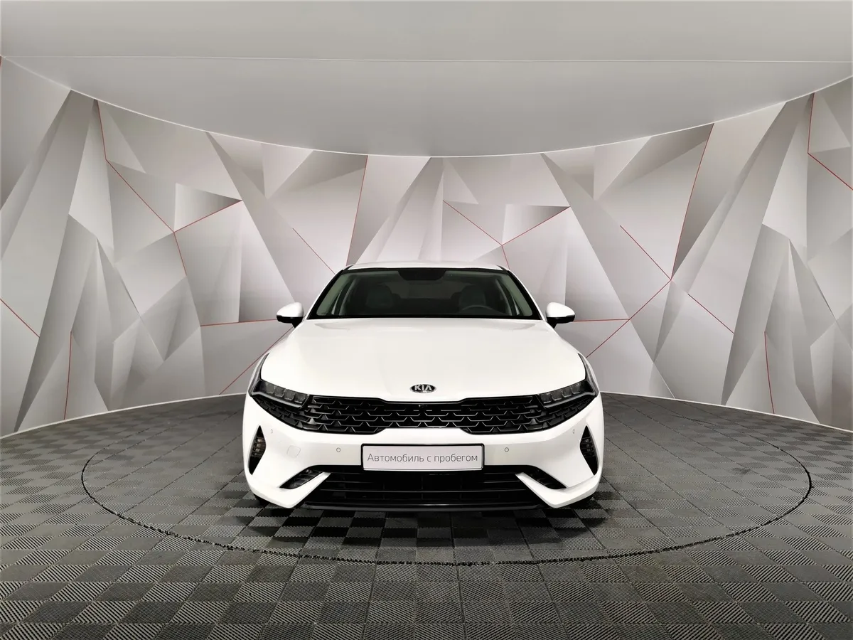 Kia K5 2.0 AT (240 л.с.) Premium Белый в АВИЛОН. Слайд №7