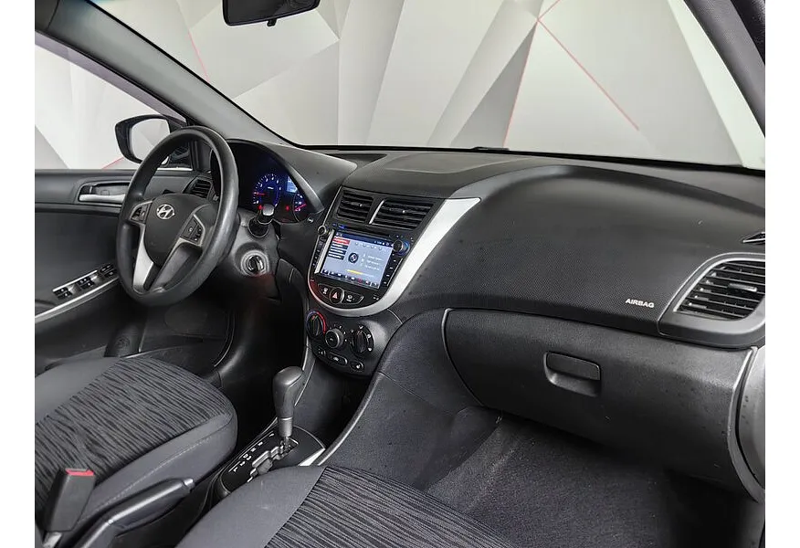 Hyundai Solaris 1.4 AT (107 л.с.) Comfort Коричневый в АВИЛОН. Слайд №12