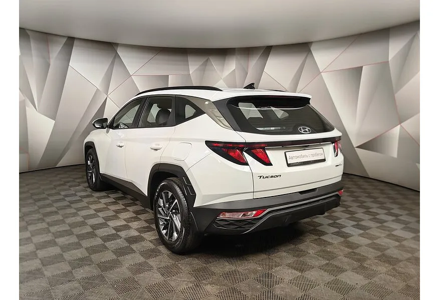 Hyundai Tucson D2.0 Smartstream 8AT 4WD (186 л.с.) Lifestyle + Smart Sense Белый в АВИЛОН. Слайд №4