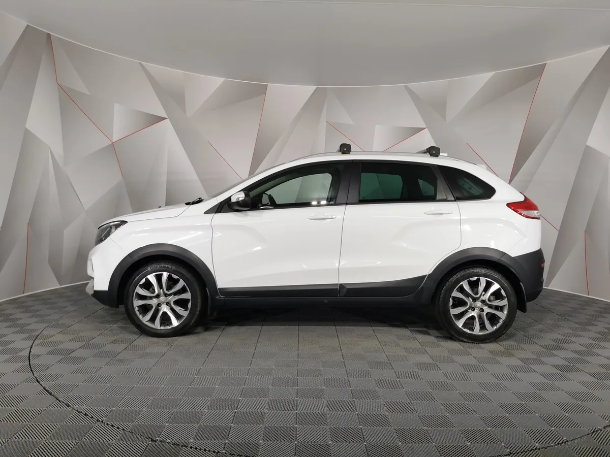 ВАЗ (Lada) XRAY Cross 1.6 CVT (113 л.с.) Белый в АВИЛОН. Слайд №5