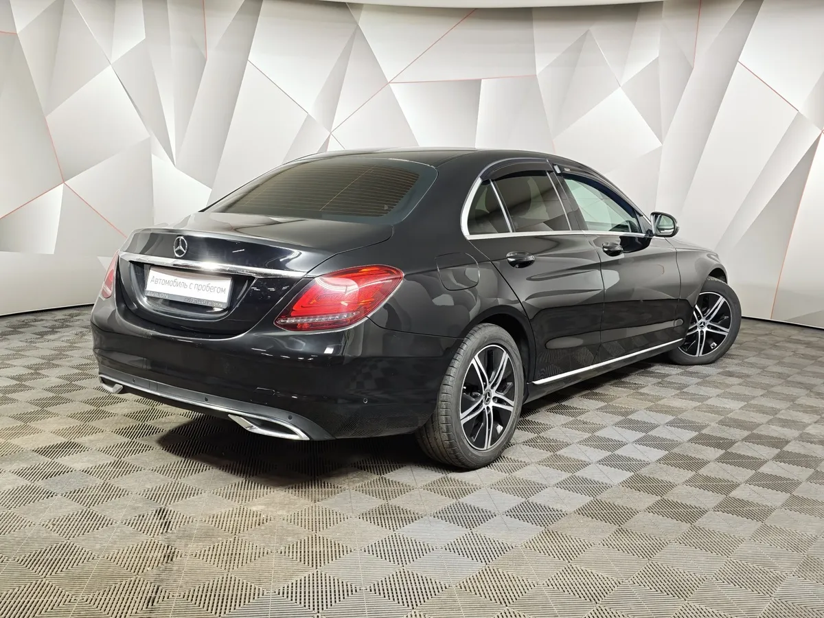Mercedes-Benz C-Класс C 180 9G-TRONIC (150 л.с.) Avantgarde Черный в АВИЛОН. Слайд №2