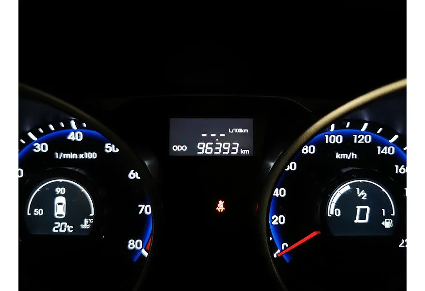 Hyundai ix35 2.0 AT (150 л.с.) Travel Белый в АВИЛОН. Слайд №18