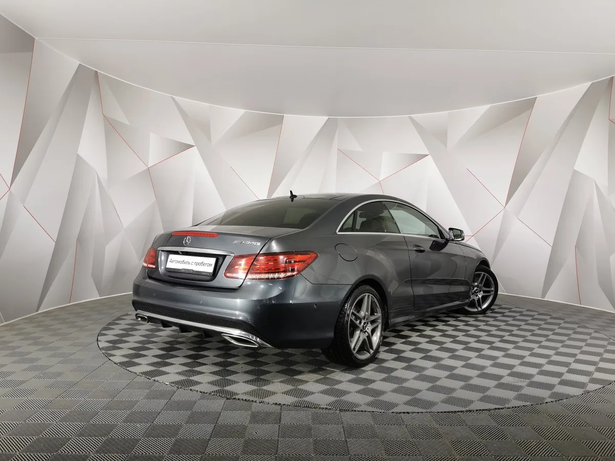 Mercedes-Benz E-Класс E 200 T BlueEfficiency 7G-Tronic Plus (184 л.с.) Серый в АВИЛОН. Слайд №2