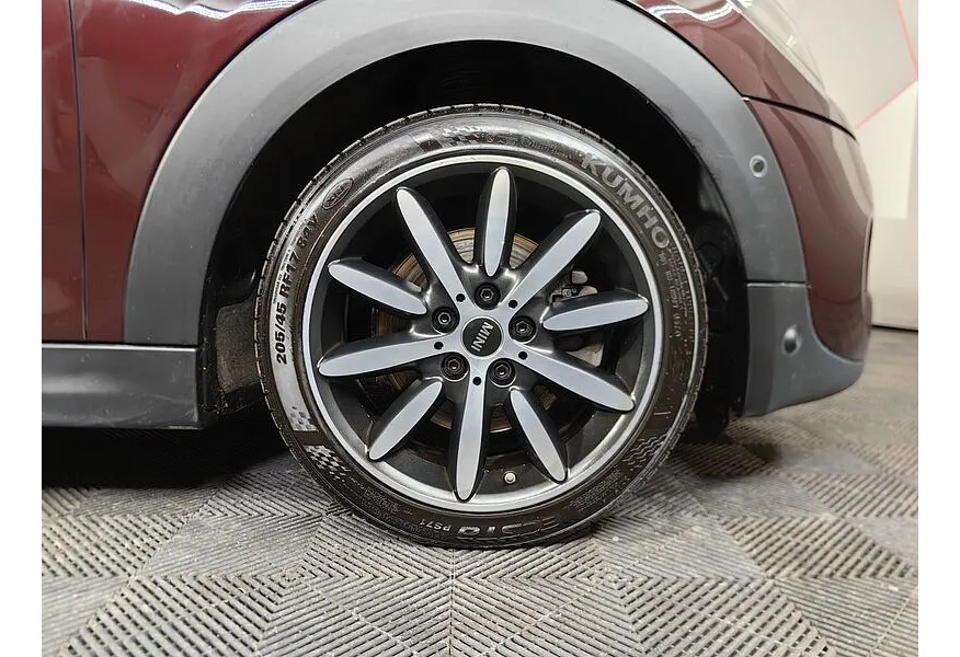 MINI 3 двери Cooper S 2.0 AT (192 л.с.) Фиолетовый в АВИЛОН. Слайд №7