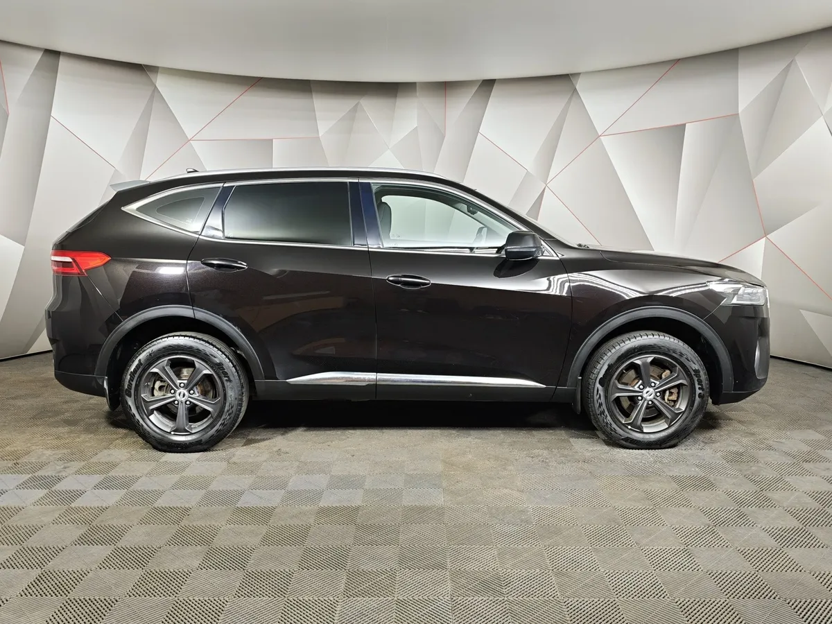 Haval F7 1.5 AT 4WD (150 л.с.) Elite Черный в АВИЛОН. Слайд №6