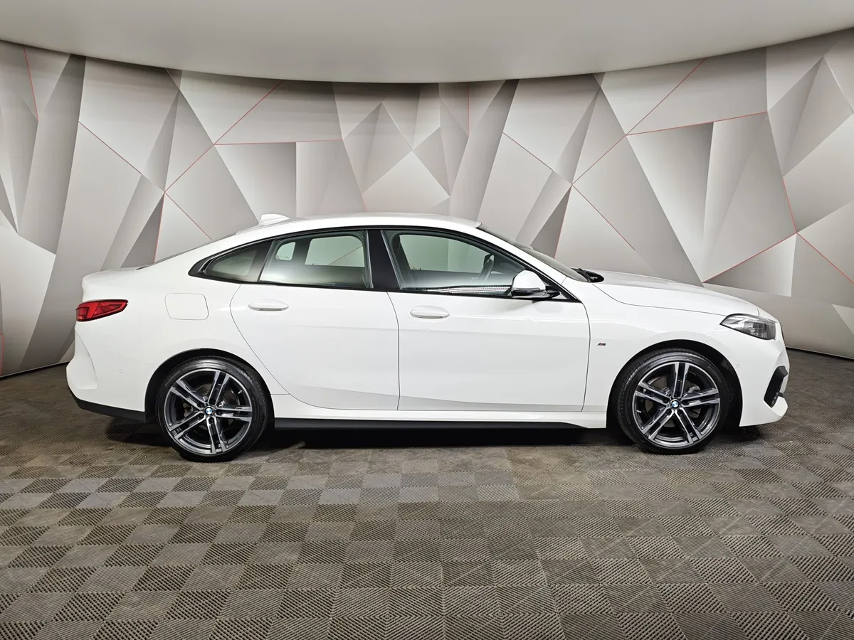 BMW 2 серия Gran Coupe 218i (140 л.с.) M Sport Edition 21 Белый в АВИЛОН. Слайд №6