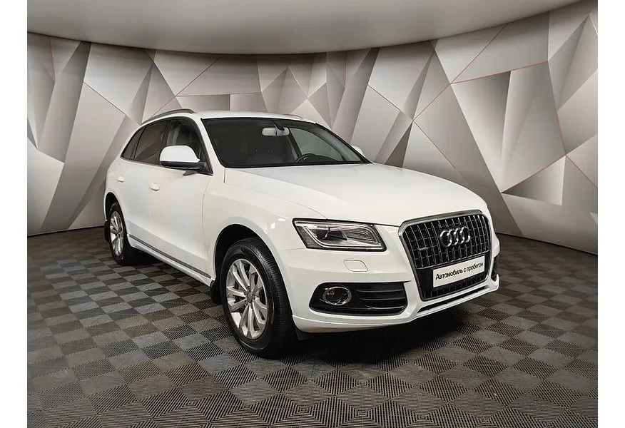 Audi Q5 2.0 TDI S tronic quattro (177 л.с.) Белый в АВИЛОН. Слайд №2