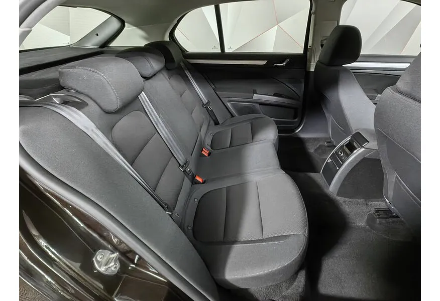 Skoda Superb 1.8 TSI DSG (152 л.с.) Коричневый в АВИЛОН. Слайд №14