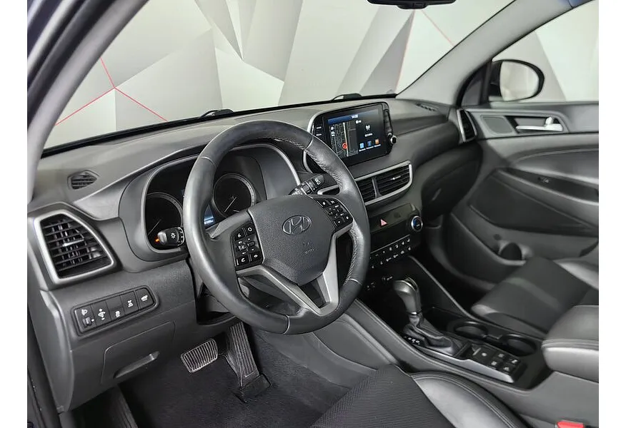 Hyundai Tucson 2.0 (150 л.с.) MPi-6AT-4WD Family Серый в АВИЛОН. Слайд №19