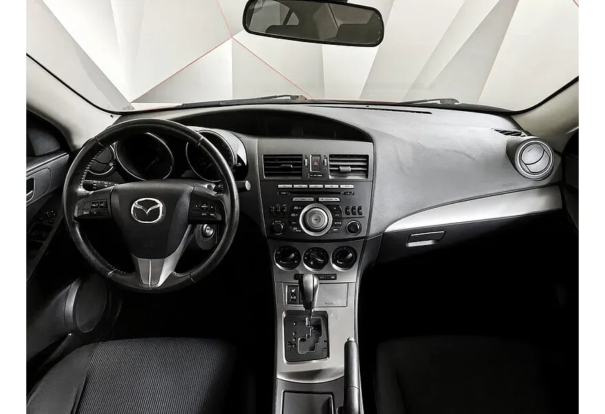 АВИЛОН - Mazda 3 1.6 AT (105 л.с.) Красный - slide 7