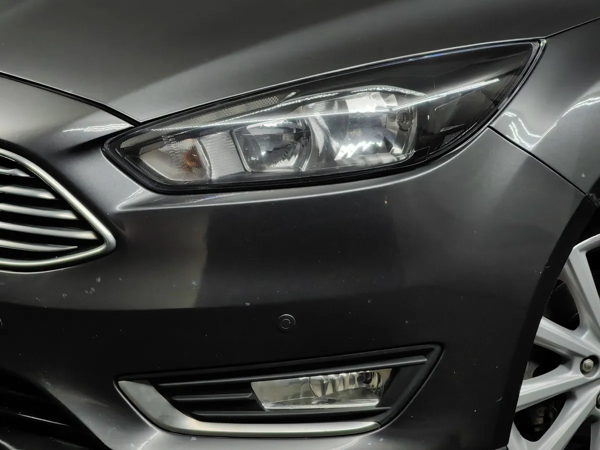 Ford Focus 1.6 PowerShift (125 л.с.) Titanium Серый в АВИЛОН. Слайд №10