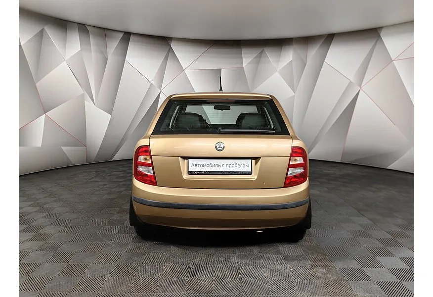 LIVE. Слайд №6