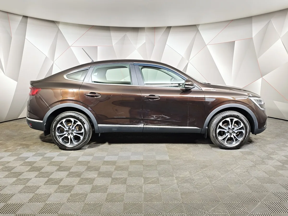 Renault Arkana 1.3 CVT 2WD (150 л.с.) Коричневый в АВИЛОН. Слайд №6