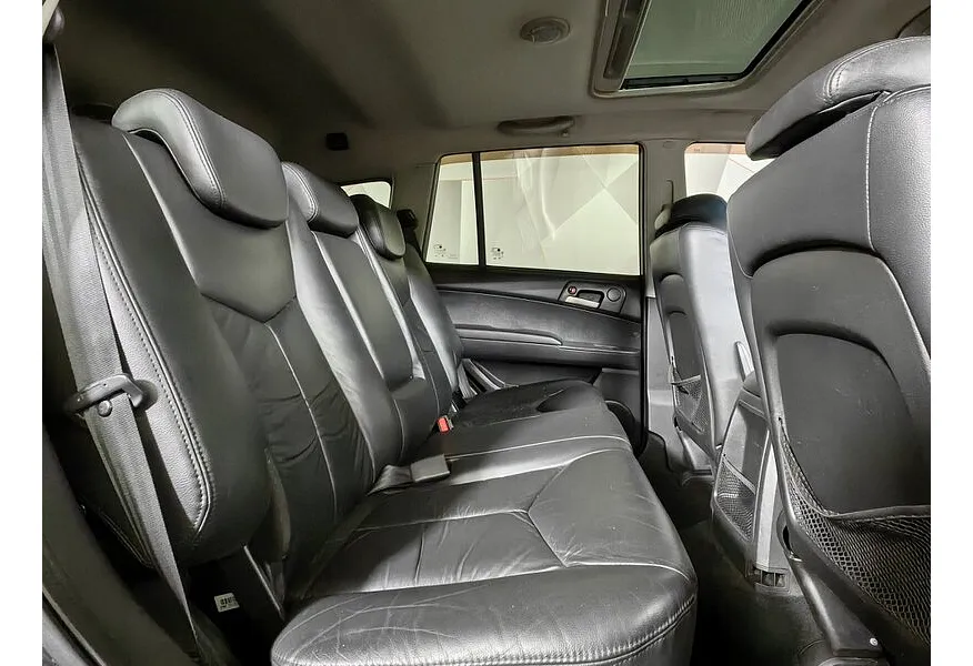 SsangYong Kyron 2.3 E-Tronic 4WD (150 л.с.) Черный в АВИЛОН. Слайд №16