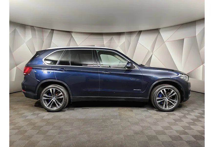 BMW X5 xDrive30d Steptronic (249 л.с.) Base (Локальная сборка) Синий в АВИЛОН. Слайд №6