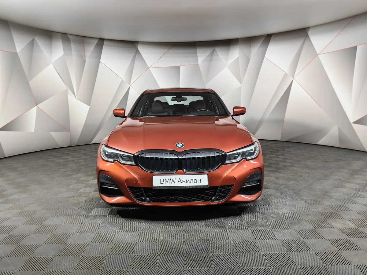 BMW 3 серия 330i Steptronic (258 л.с.) Оранжевый в АВИЛОН. Слайд №3