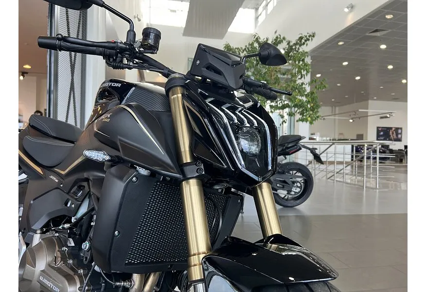 QJMOTOR SRK 550 554 см³ (56 л.с.) (56) 554 Черный в АВИЛОН. Слайд №10 QJMOTOR SRK 550 554 см³ (56 л.с.) (56) 554 Черный в АВИЛОН. Слайд №10