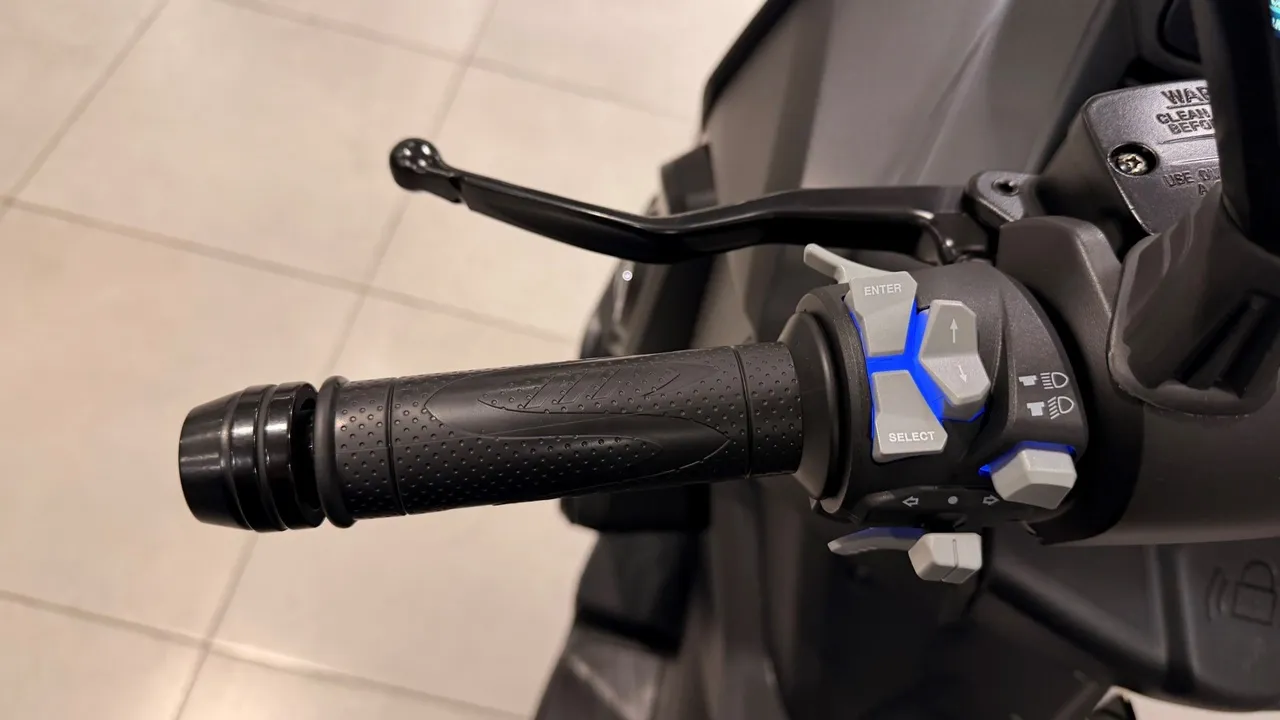 QJMOTOR FORT 350 350 см³ (34 л.с.) 350 Черный в АВИЛОН. Слайд №7
