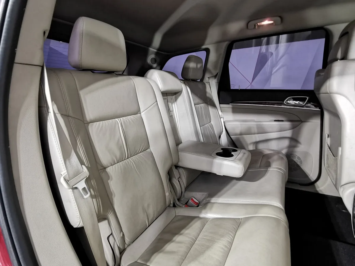 Jeep Grand Cherokee 3.6 AT (286 л.с.) Limited Красный в АВИЛОН. Слайд №16