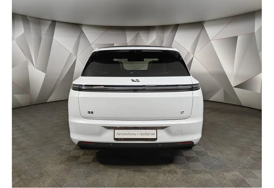 Li Auto L7 1.5 AT 4WD (449 л.с.) Max Белый в АВИЛОН. Слайд №8