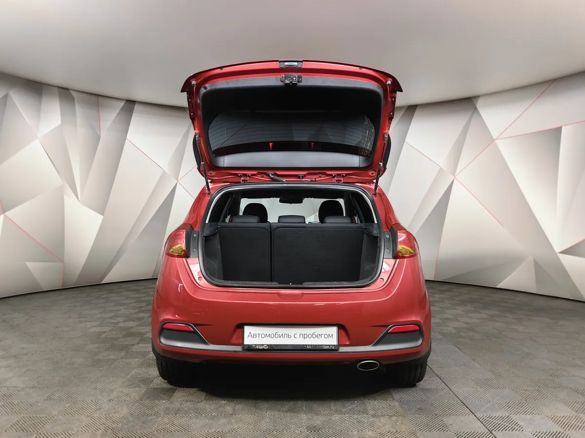 Kia Ceed 1.6 MT (130 л.с.) Classic Красный в АВИЛОН. Слайд №12