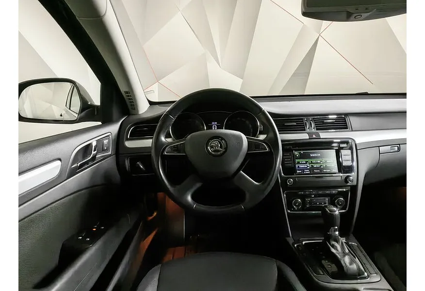 Skoda Superb 1.8 TSI DSG (152 л.с.) Коричневый в АВИЛОН. Слайд №18