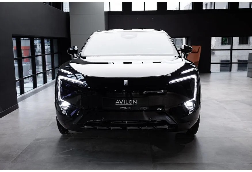 Avatr 11 116 kWh 4WD (578 л.с.) 4 места Черный в АВИЛОН. Слайд №2
