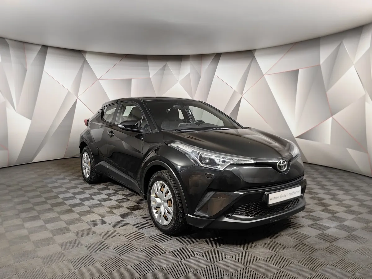 Toyota C-HR 1.2 MT (116 л.с.) Черный в АВИЛОН. Слайд №3