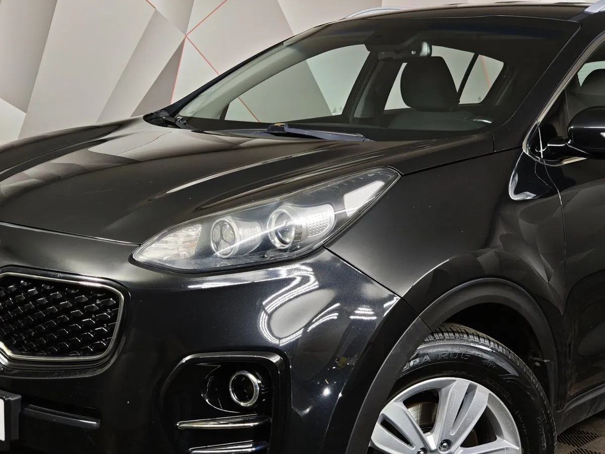 Kia Sportage 2.0 AT (150 л.с.) Luxe Черный в АВИЛОН. Слайд №10