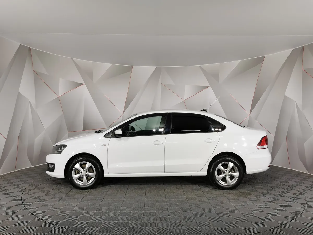Volkswagen Polo 1.6 MT (105 л.с.) Trendline Белый в АВИЛОН. Слайд №5