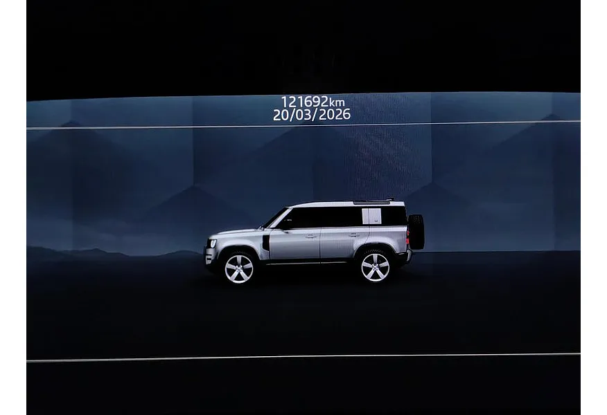 Land Rover Defender 2.0 TD AT (200 л.с.) SE Коричневый в АВИЛОН. Слайд №18