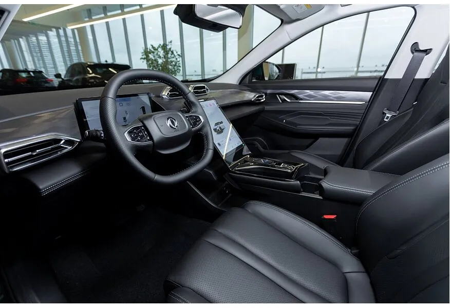 Dongfeng Mage 1.5 AMT FWD (197 л.с.) Progressive Синий в АВИЛОН. Слайд №15