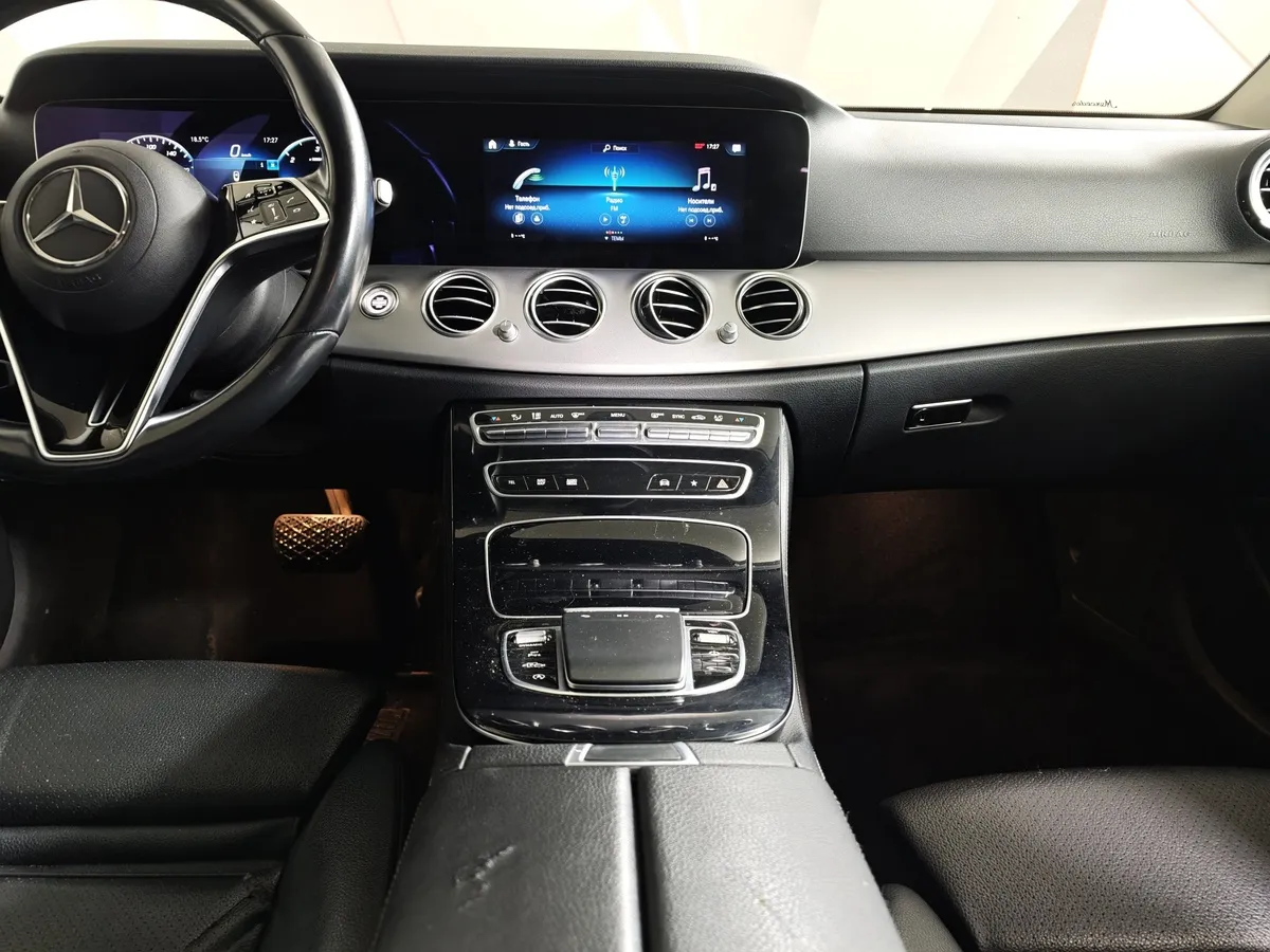 Mercedes-Benz E-Класс E 200 d 9G-TRONIC (160 л.с.) Business (Локальная сборка) Черный в АВИЛОН. Слайд №14