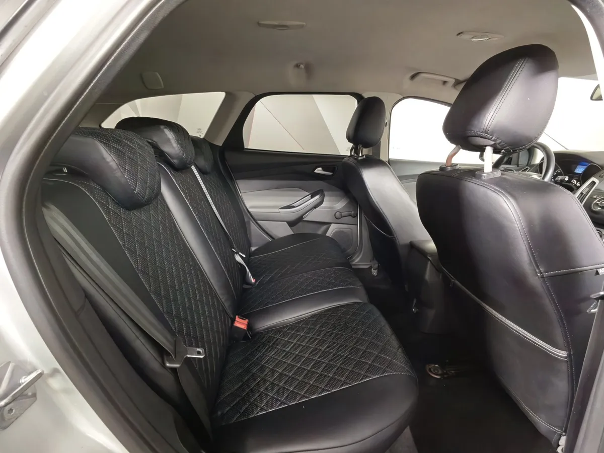 Ford Focus 1.6 MT (125 л.с.) Trend Серебристый в АВИЛОН. Слайд №15