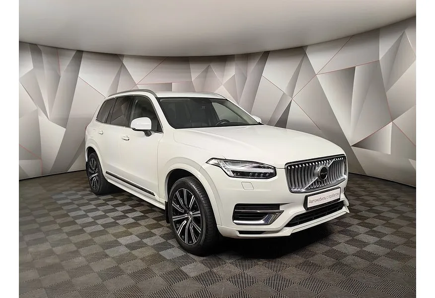 Volvo XC90 2.0 T5 Drive-E AT AWD (7 мест) (249 л.с.) Momentum Белый в АВИЛОН. Слайд №2