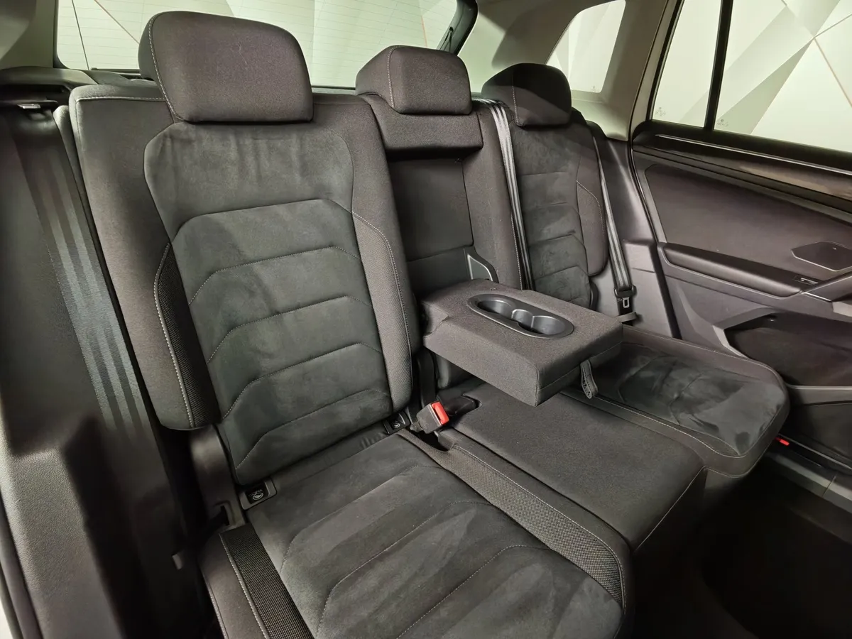 Volkswagen Tiguan 2.0 TSI 4Motion AT (180 л.с.) Status Белый в АВИЛОН. Слайд №17