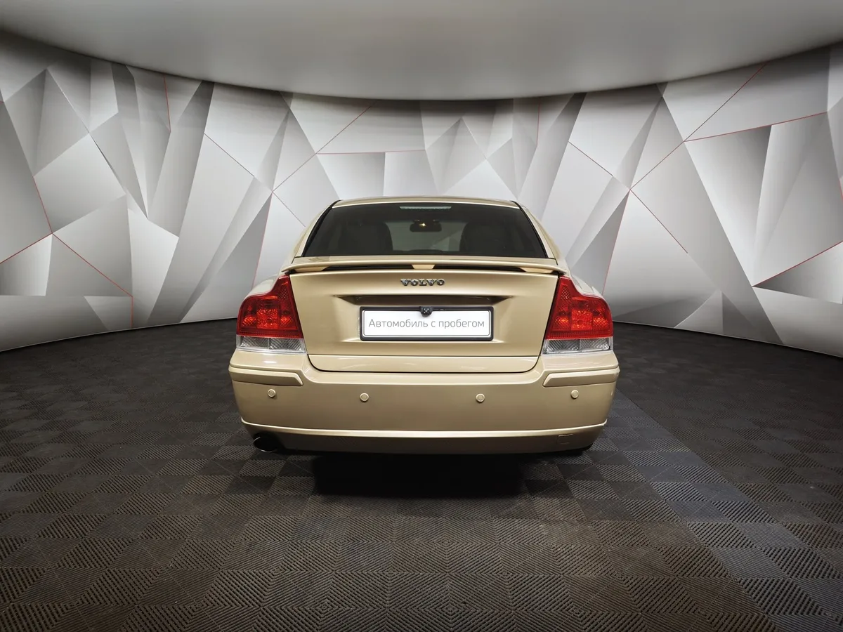 Volvo S60 2.4 AT (170 л.с.) Коричневый в АВИЛОН. Слайд №8