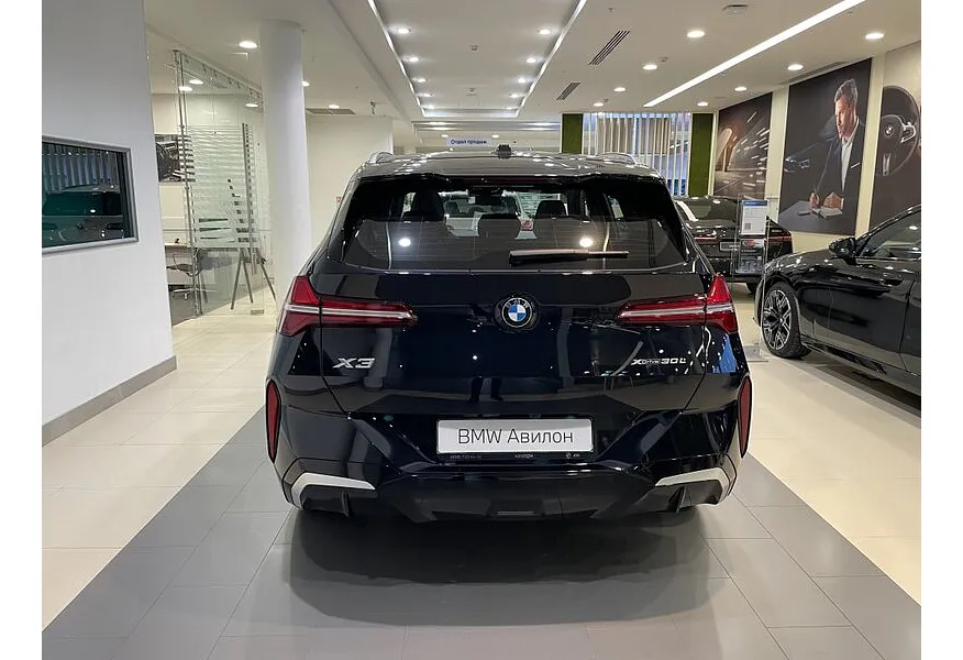 BMW X3 xDrive30L AT (258 л.с.) Черный в АВИЛОН. Слайд №5