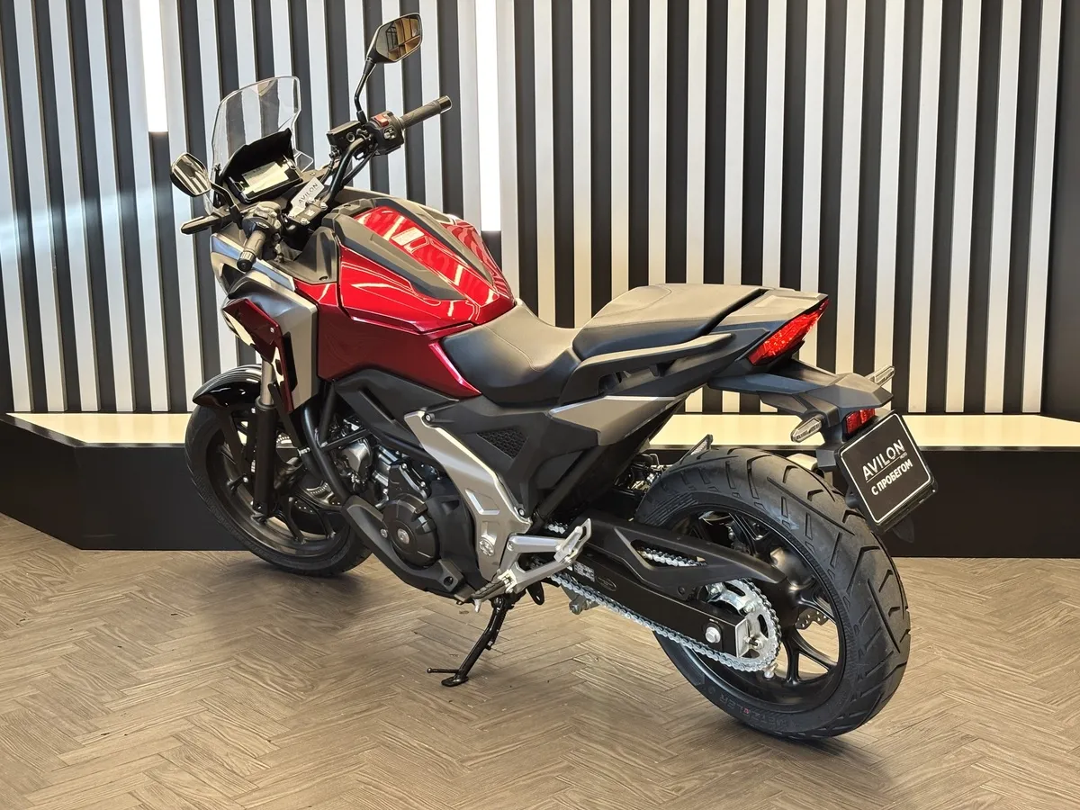 Honda NC750 X 750 см³ (59 л.с.) (59) 750 Красный в АВИЛОН. Слайд №5