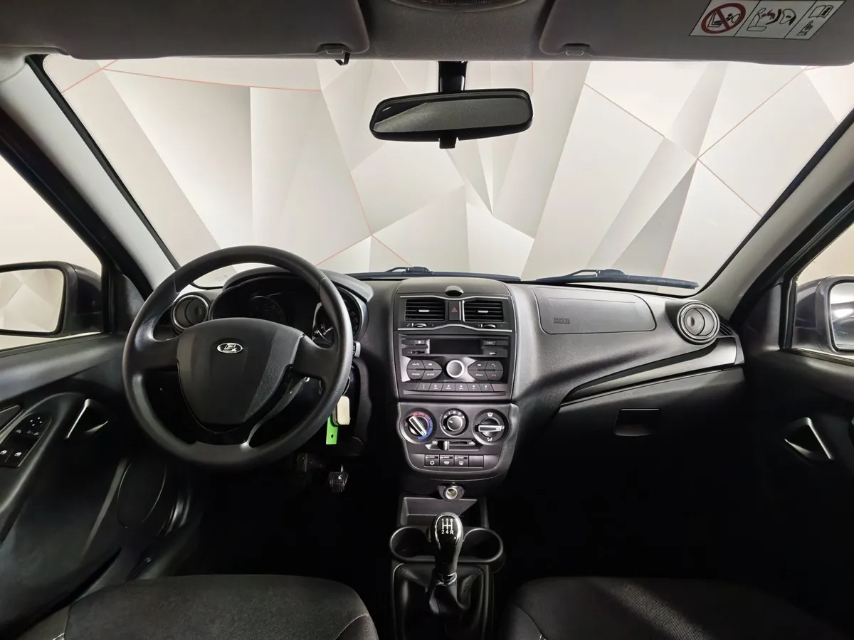ВАЗ (Lada) Granta 1.6 MT 8кл (87 л.с.) Белый в АВИЛОН. Слайд №12