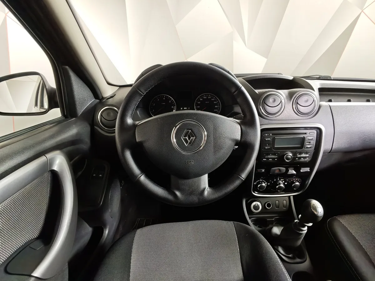 Renault Duster 2.0 MT 4x4 (143 л.с.) Коричневый в АВИЛОН. Слайд №19