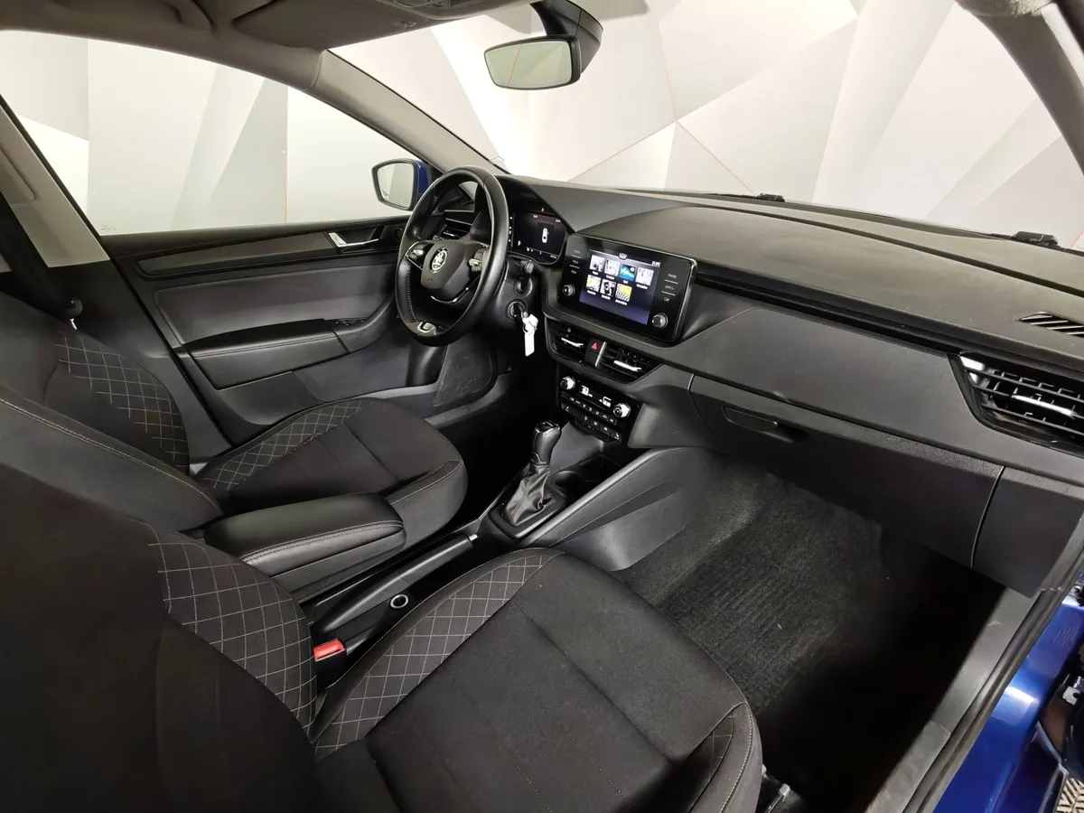 Skoda Rapid 1.4 DSG (125 л.с.) Ambition Синий в АВИЛОН. Слайд №12