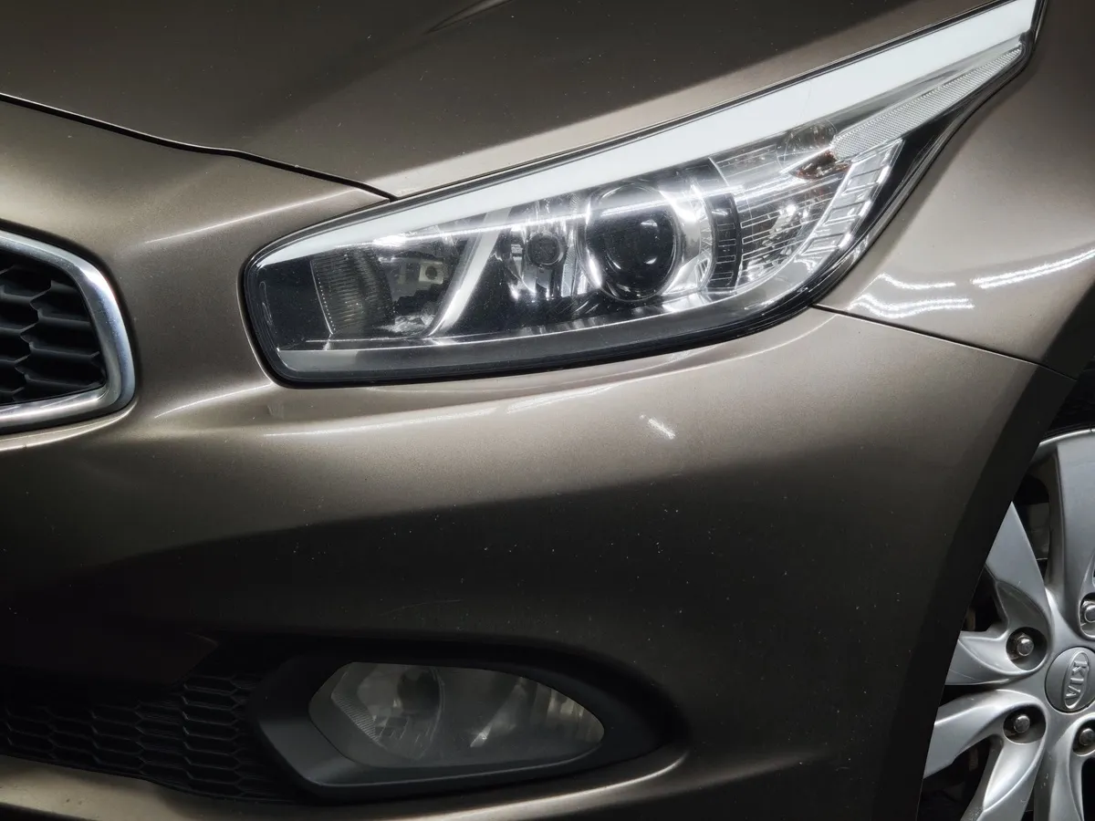 Kia Ceed 1.6 MT (122 л.с.) Коричневый в АВИЛОН. Слайд №10