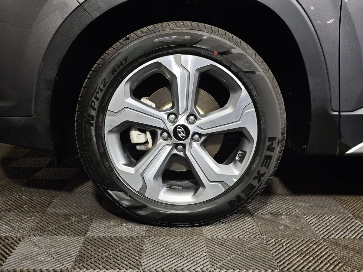 Hyundai Santa Fe 2.0 AT AWD (230 л.с.) Elite Edition Серый в АВИЛОН. Слайд №9