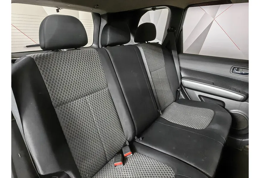 Nissan X-Trail 2.0 TD MT AWD (150 л.с.) Серый в АВИЛОН. Слайд №15