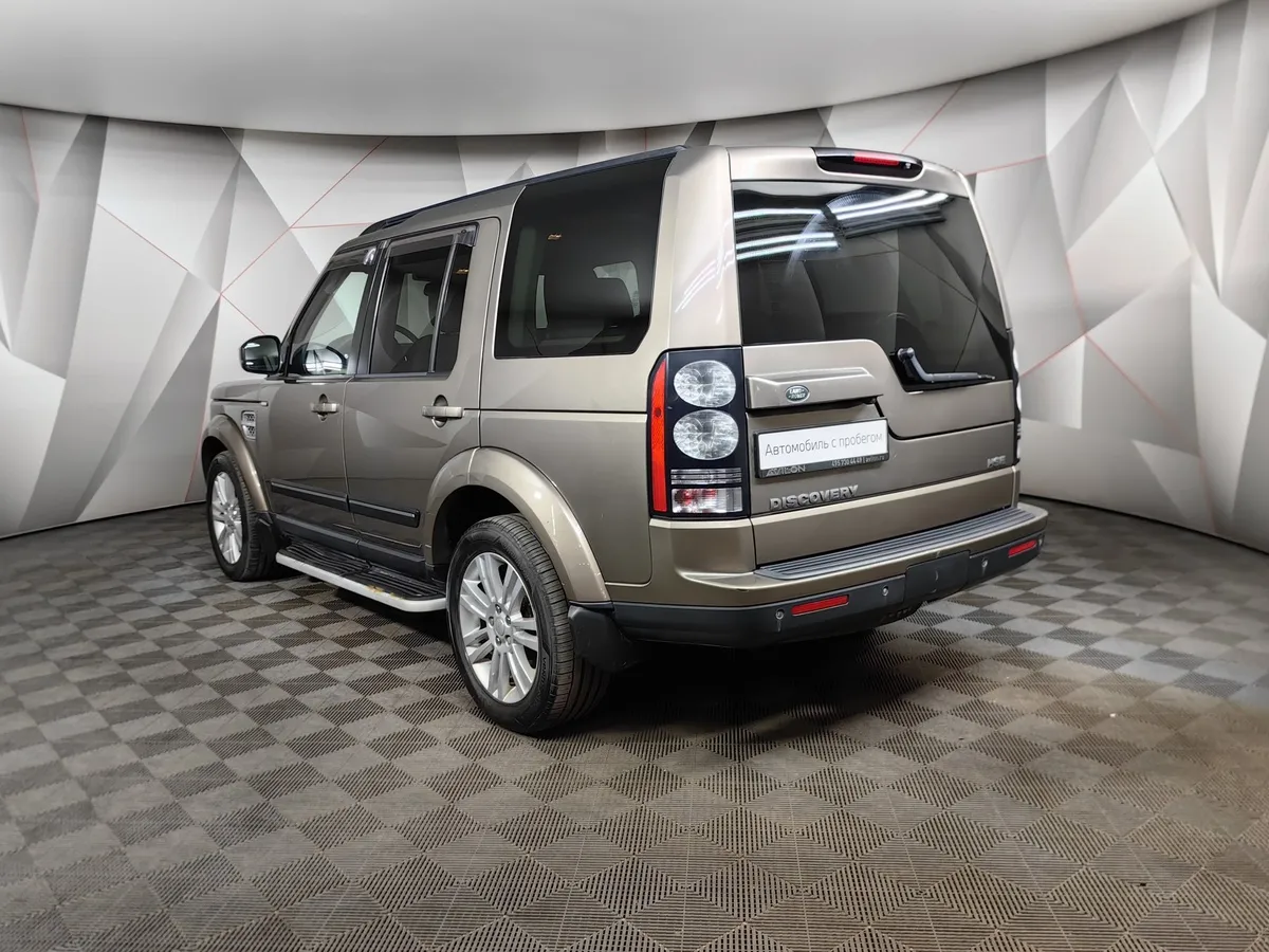 Land Rover Discovery 3.0 SDV6 4WD AT (252 л.с.) HSE Коричневый в АВИЛОН. Слайд №4